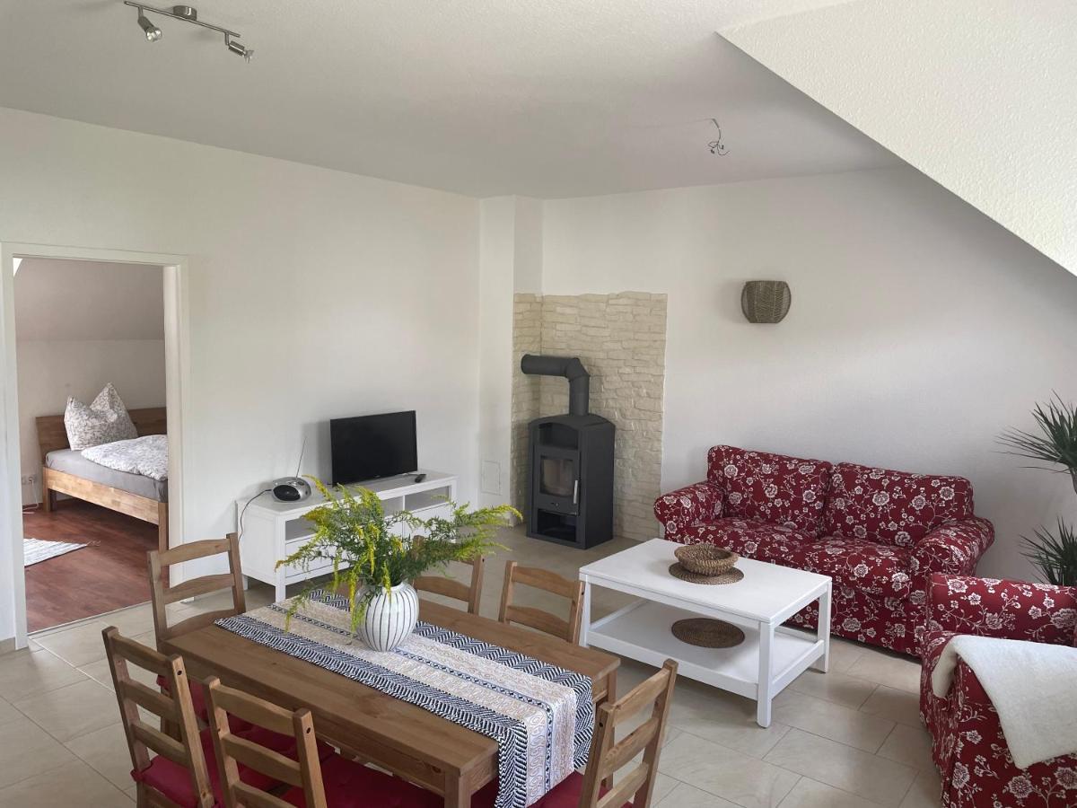Gemuetliche Ferienwohnung Mit Kamin Stadtilm Kültér fotó